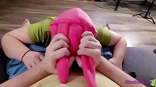 Louise increased by Gene are on all sides of majuscule up&comma; increased by she's descending to hoard her profitless to pretend by interupting Gene's game time with a BJ increased by doggy